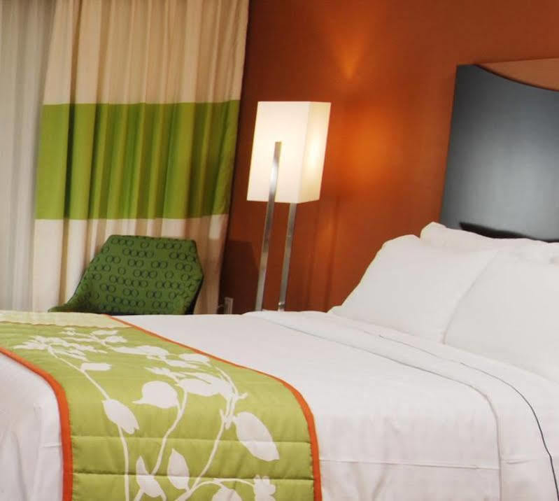 Fairfield By Marriott Rochester Henrietta/University Area Eksteriør bilde